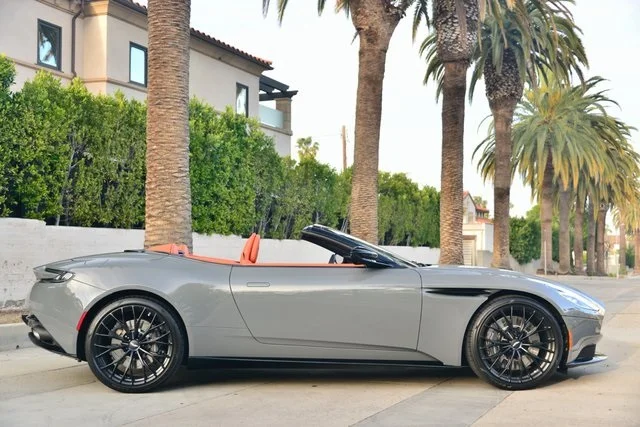 Used 2021 Aston Martin V8 Vantage for sale in Dammam